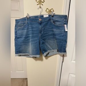 a.n.a Women's Rolled Hem Jean Shorts - Blue